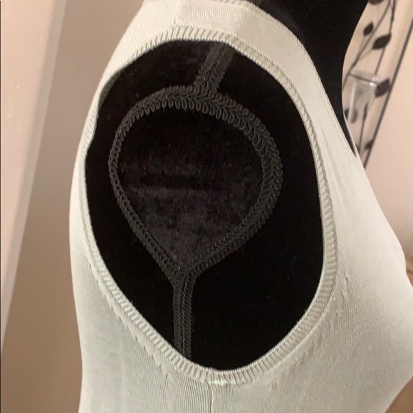 Pretty Green August Silk Tank Size M - Picture 6 of 12